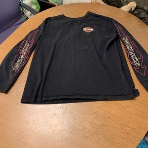 Harley-Davidson Men's Black Long Sleeve T-Shirt Embroidered Bar & Shield XL?